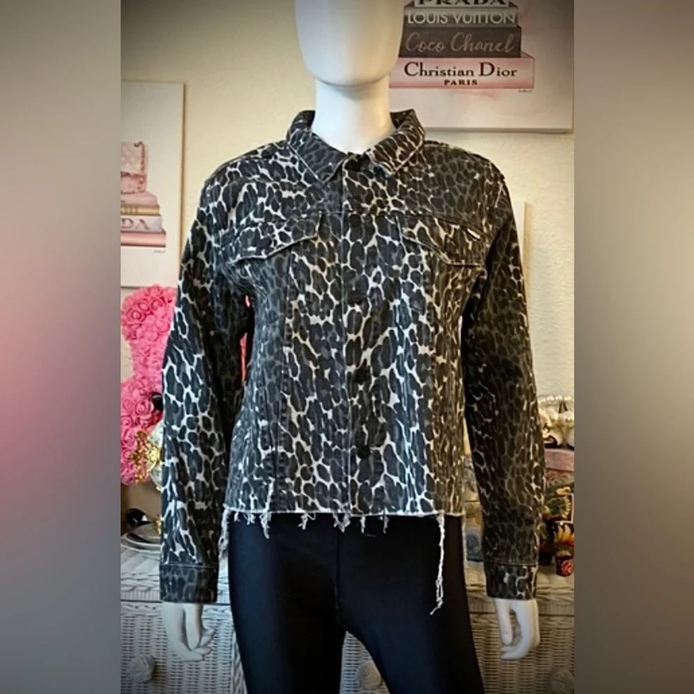MOTHER Leopard Print Jean Jacket - Picture 2 of 13